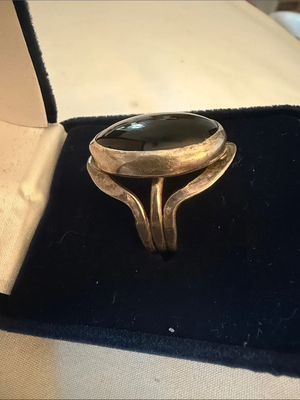 Montana Silversmiths Black Oval Onyx Sterling Ring